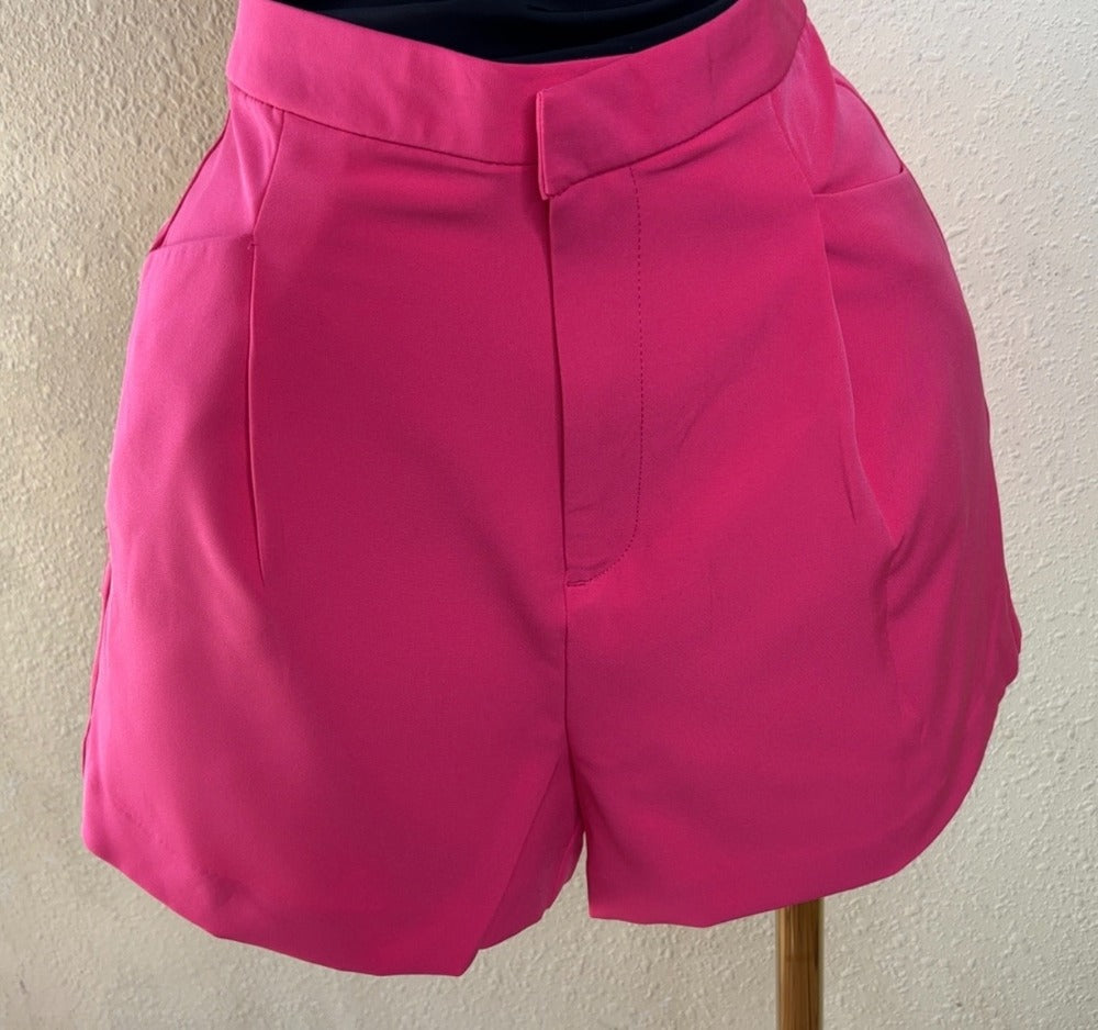 Hight-Waisted Tailored Shorts