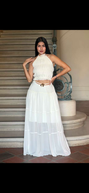 Ivory Whisper Set